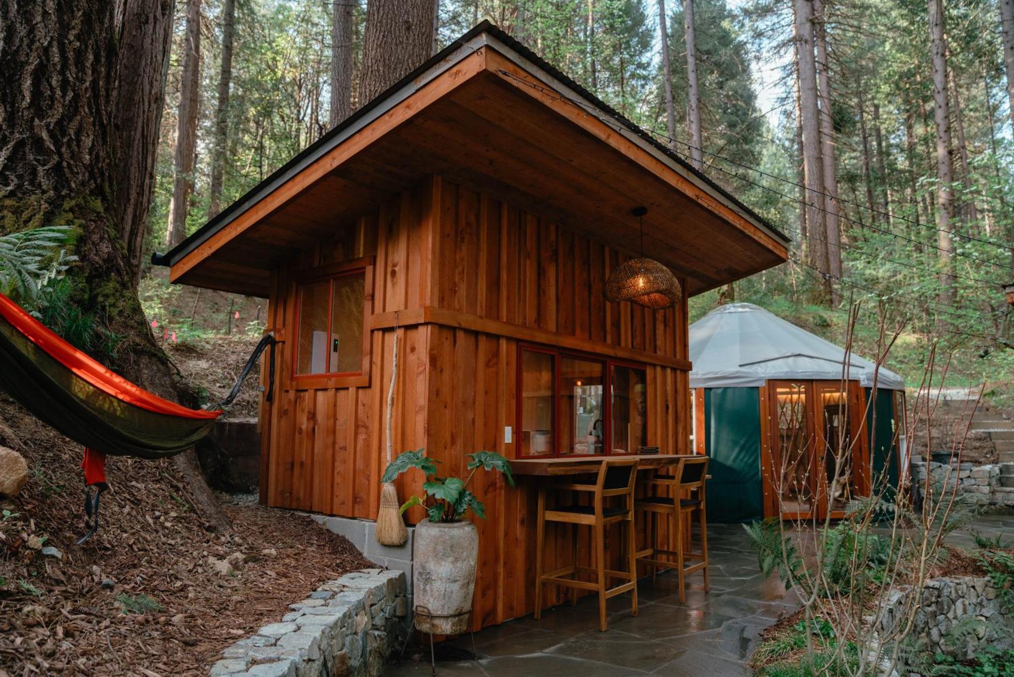 ホテル Magical Yurt In The Woods - 2 Miles From Town ネバダシティ エクステリア 写真
